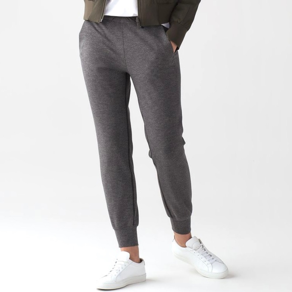 Lululemon On Track Jogger Pant Grey Ponte Knit Sz 6